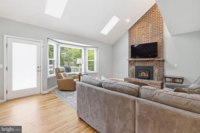 17288 PICKWICK DR, Purcellville, VA 20132