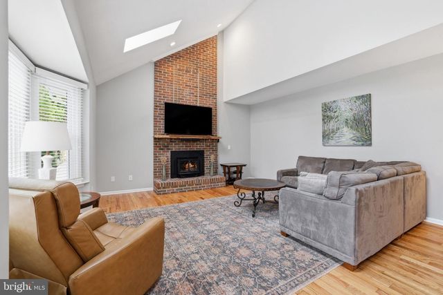 17288 PICKWICK DR, Purcellville, VA 20132