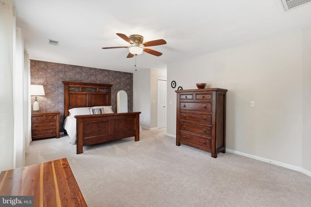17288 PICKWICK DR, Purcellville, VA 20132