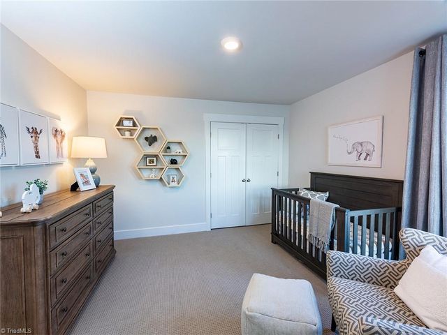 812 StreamView Court, Mebane, NC 27302