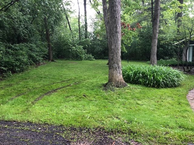 471 S Saint Marys Road, Mettawa, IL 60048