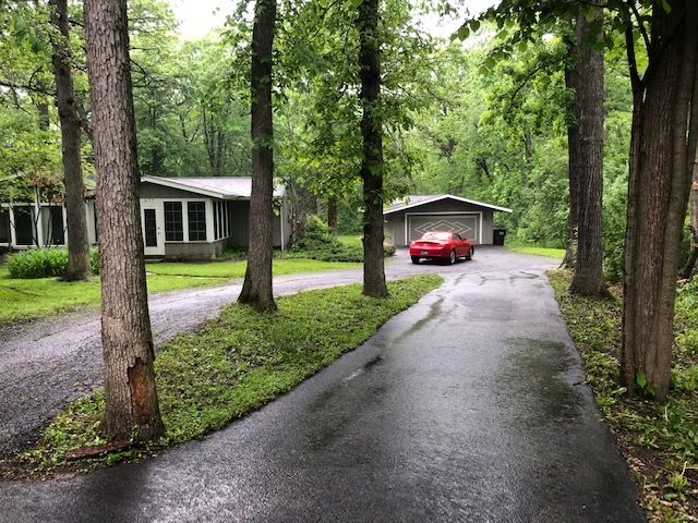 471 S Saint Marys Road, Mettawa, IL 60048