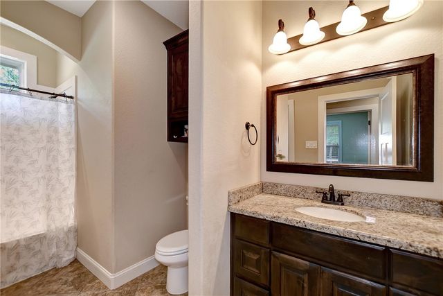 1196 Evelyn Court, Franklin, TX 77856