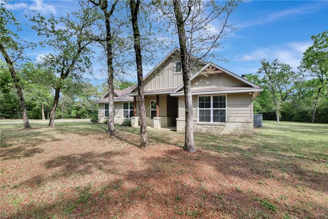 1196 Evelyn Court, Franklin, TX 77856