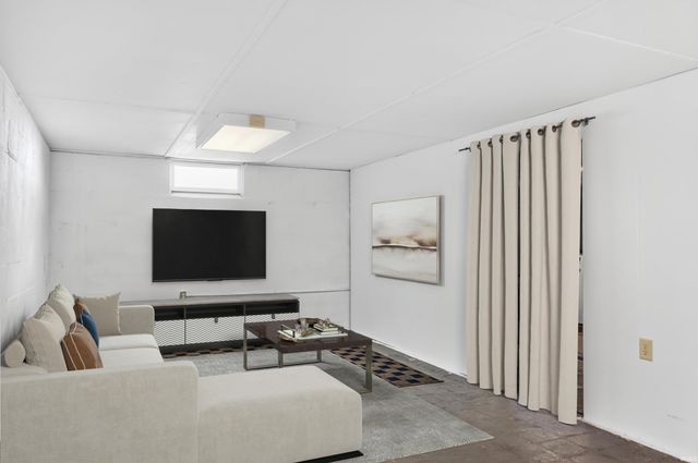 1147 Park Avenue, New Haven, IN 46774