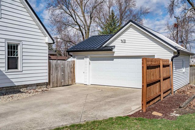 1147 Park Avenue, New Haven, IN 46774