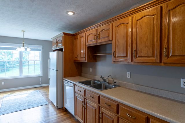 188 Elliott Ford Road, Richmond, KY 40475
