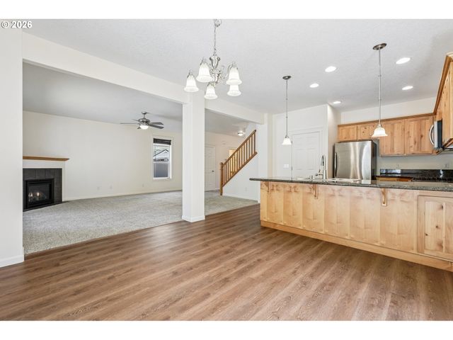 11608 Ne 103RD St, Vancouver, WA 98662