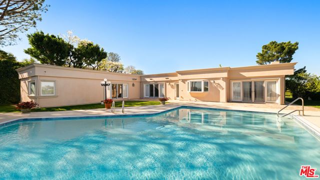 435 Walker Drive, Beverly Hills, CA 90210