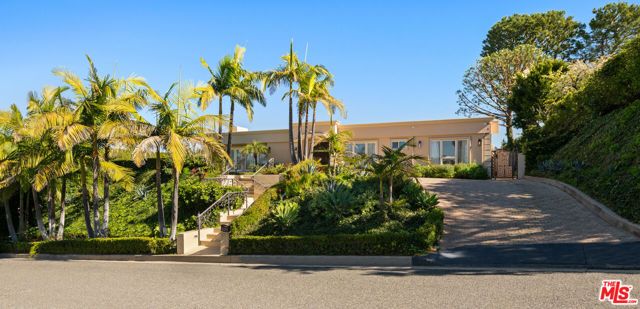 435 Walker Drive, Beverly Hills, CA 90210