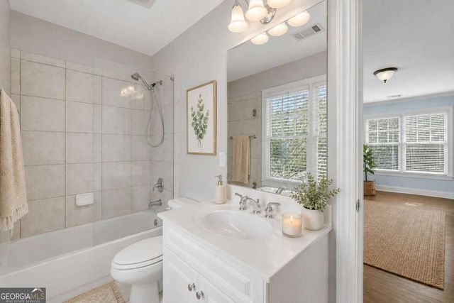 5069 Tarry Glen Drive, Suwanee, GA 30024