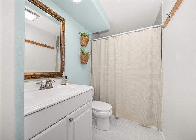 6713 N Stevens St, Spokane, WA 99208