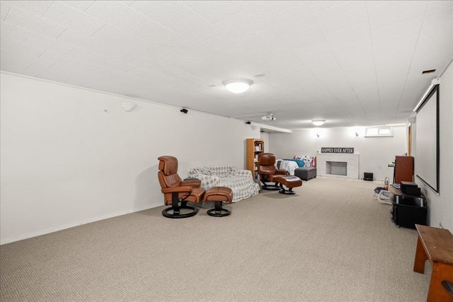 6713 N Stevens St, Spokane, WA 99208