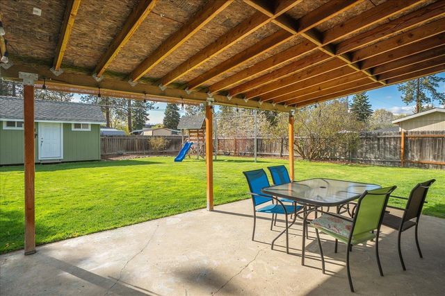 6713 N Stevens St, Spokane, WA 99208