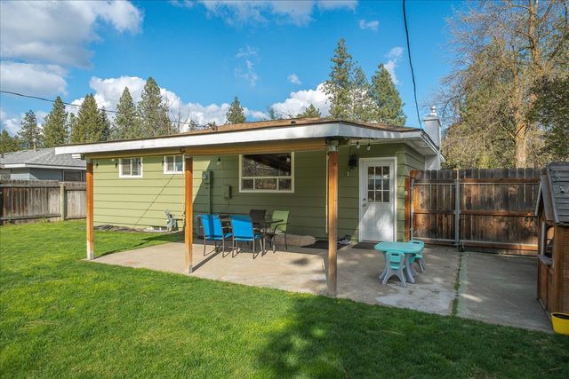 6713 N Stevens St, Spokane, WA 99208