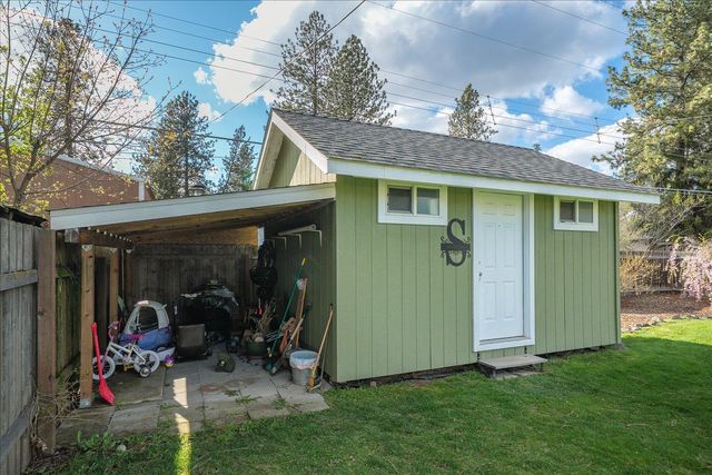 6713 N Stevens St, Spokane, WA 99208