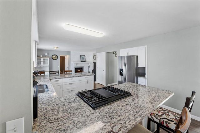 1633 Majon Drive, Highland Twp, MI 48356