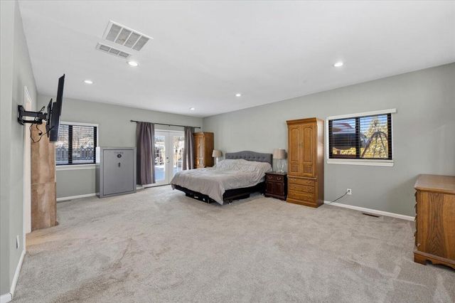 1633 Majon Drive, Highland Twp, MI 48356