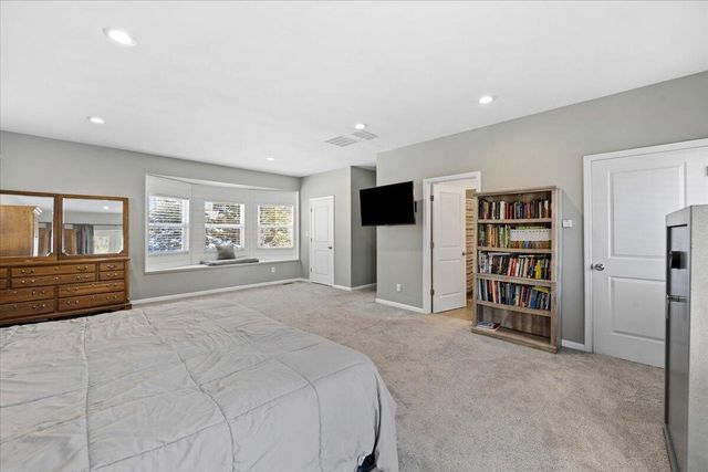 1633 Majon Drive, Highland Twp, MI 48356