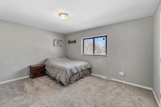 1633 Majon Drive, Highland Twp, MI 48356