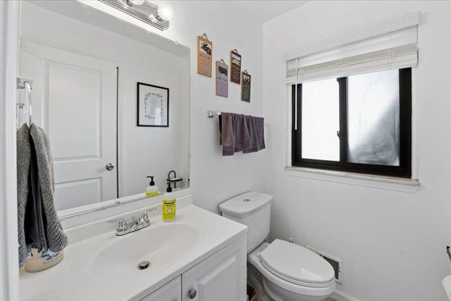 1633 Majon Drive, Highland Twp, MI 48356