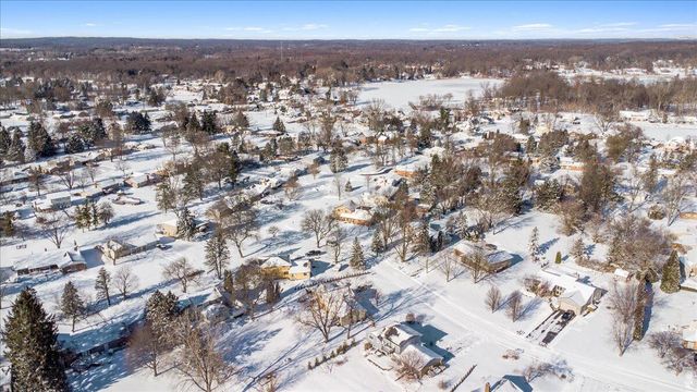 1633 Majon Drive, Highland Twp, MI 48356