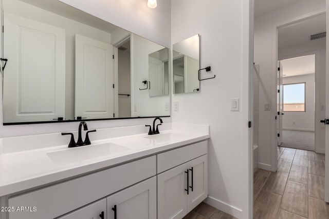 18204 W HESS Street, Goodyear, AZ 85338