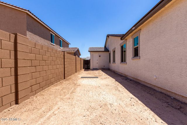 18204 W HESS Street, Goodyear, AZ 85338