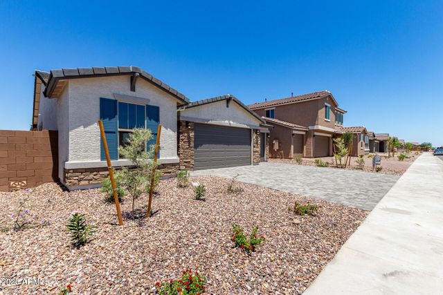 18204 W HESS Street, Goodyear, AZ 85338