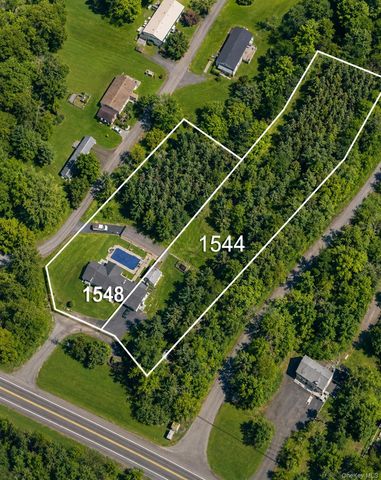 1548 State Route 32, Wallkill, NY 12589