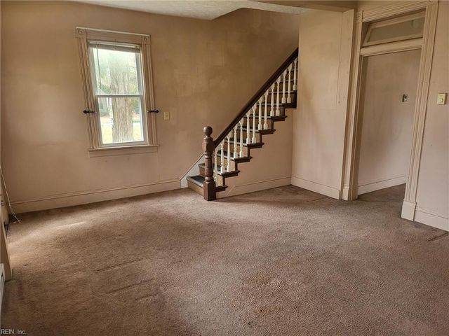 727 Bellwood RD, Hampton, VA 23666