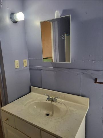 727 Bellwood RD, Hampton, VA 23666