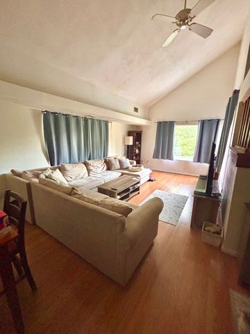 1010 Middle 11, Weymouth, MA 02188