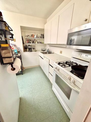 1010 Middle 11, Weymouth, MA 02188