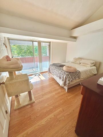 1010 Middle 11, Weymouth, MA 02188