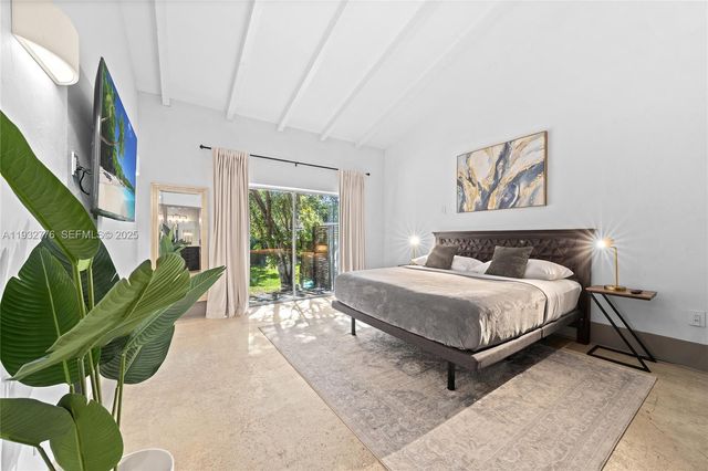 14400 NE 4th Ave, Miami, FL 33161