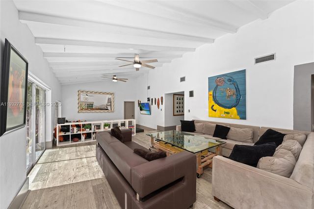 14400 NE 4th Ave, Miami, FL 33161