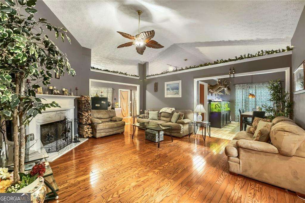 605 Sterling Oaks Drive, Lilburn, GA 30047 — photo 5
