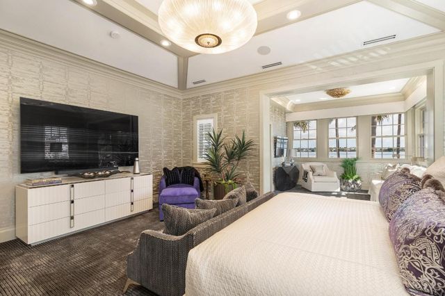 101 Palmetto Lane, West Palm Beach, FL 33405