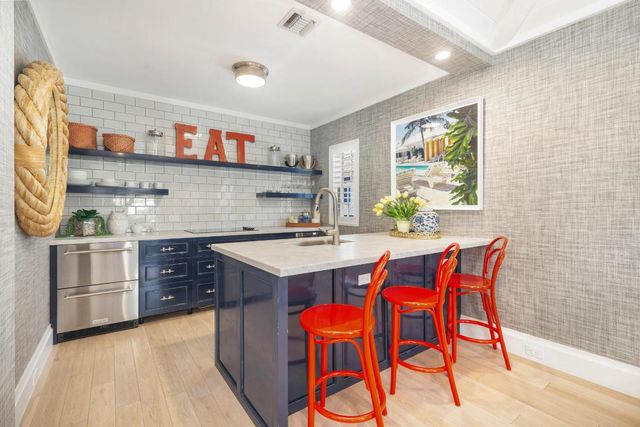 101 Palmetto Lane, West Palm Beach, FL 33405