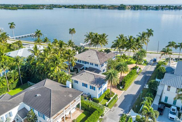 101 Palmetto Lane, West Palm Beach, FL 33405