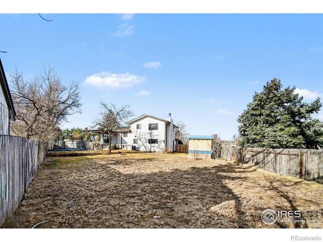 2706 33rd Ave Ct, Greeley, CO 80634