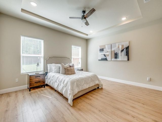 929 S Marlborough Avenue, Dallas, TX 75208