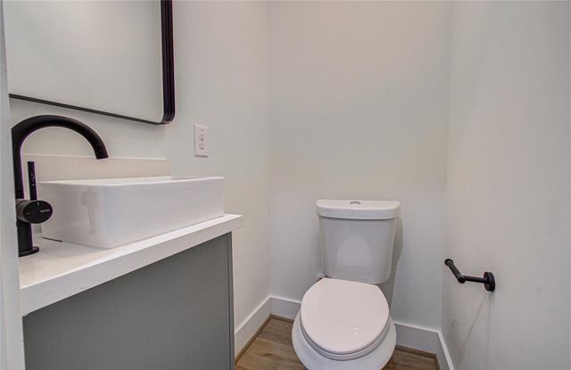 1508 Mckee Street A, Houston, TX 77009