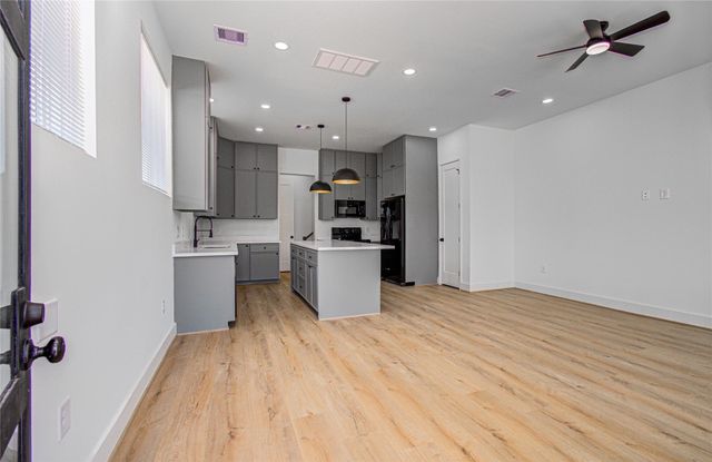 1508 Mckee Street A, Houston, TX 77009