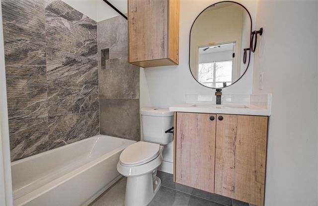 1508 Mckee Street A, Houston, TX 77009