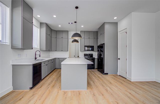 1508 Mckee Street A, Houston, TX 77009