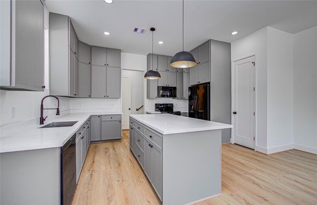 1508 Mckee Street A, Houston, TX 77009