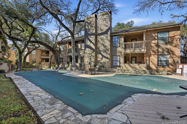 2935 Nacogdoches Rd Apt 211, San Antonio, TX 78217