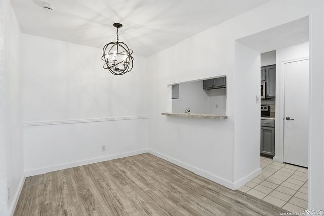 2935 Nacogdoches Rd Apt 211, San Antonio, TX 78217